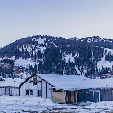 Mountain Lodge Backpackercamp Ленк Екстер'єр фото