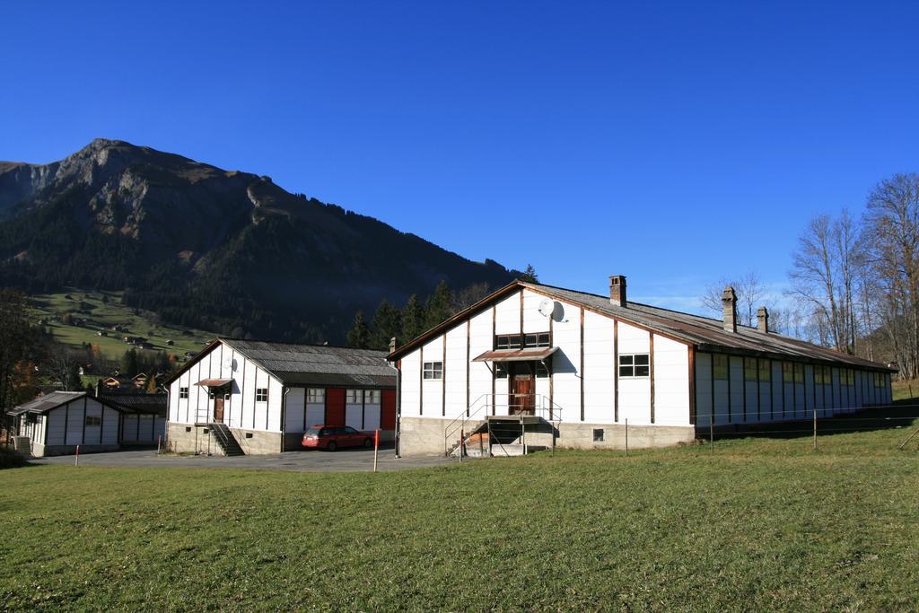 Mountain Lodge Backpackercamp Ленк Екстер'єр фото