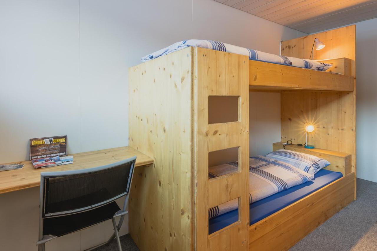 Mountain Lodge Backpackercamp Ленк Екстер'єр фото